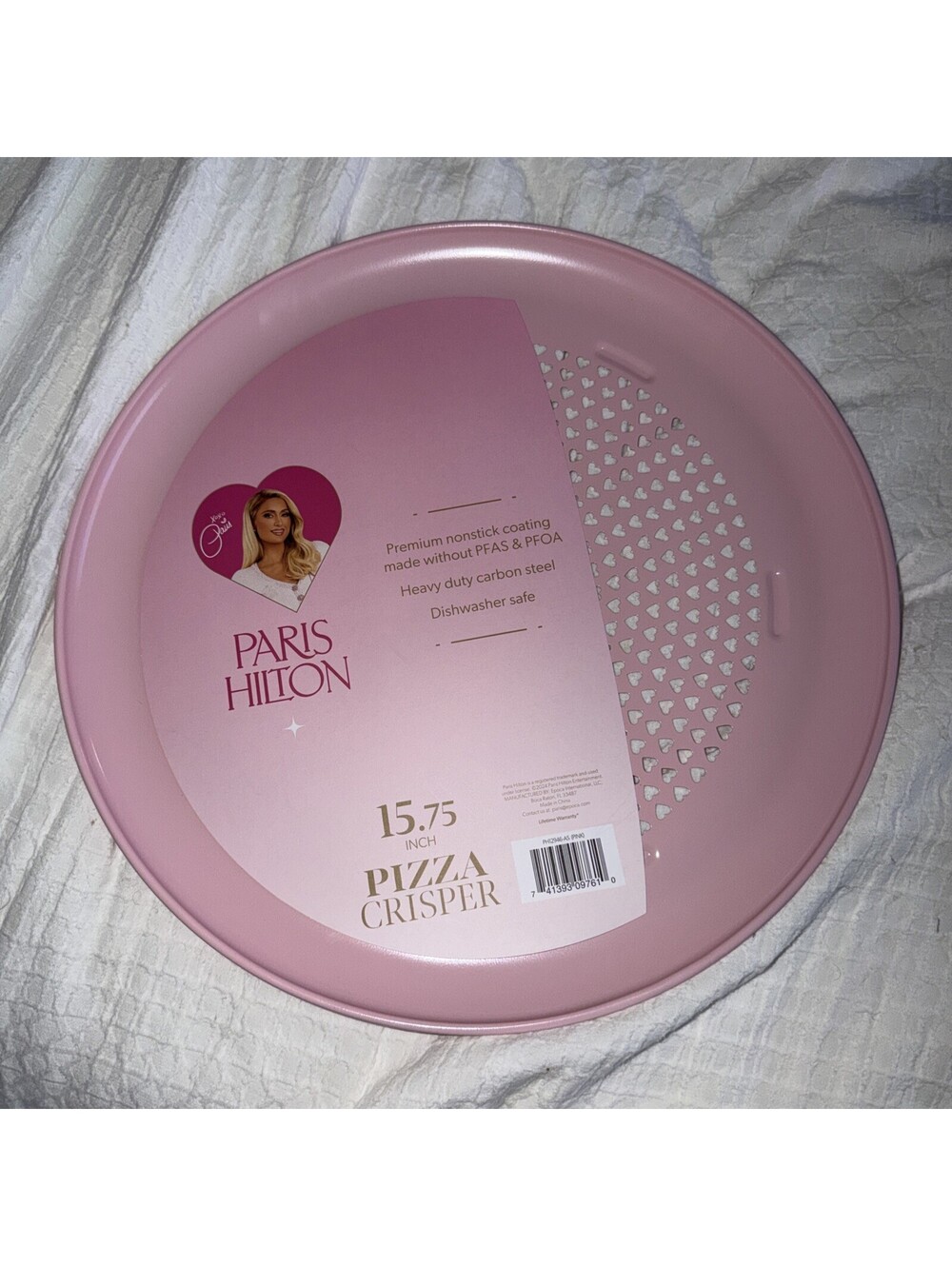 PARIS HILTON PIZZA CRISPER  HEAVY DUTY PARIS HILTON PINK PIZZA  CRISPER NEW